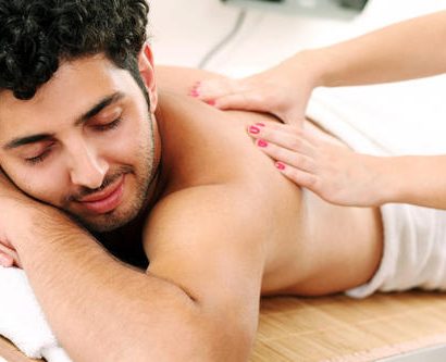 Male-to-Male-Body-Massage-in-Vile-Parle